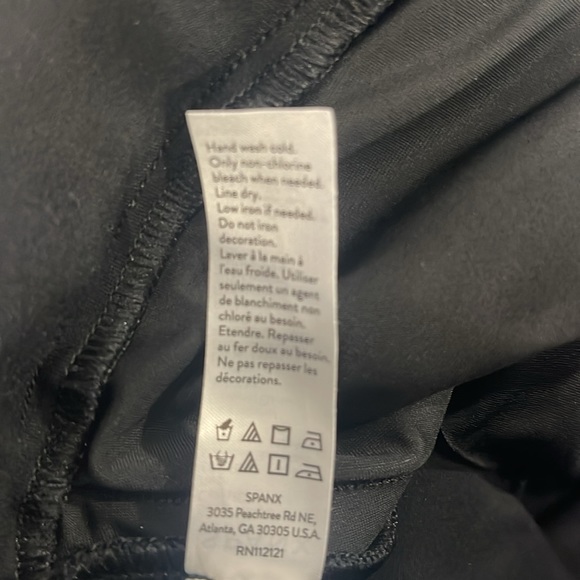 Spanx Black Pant Sequin Tuxedo Skinny Pant-Small Tall - Picture 12 of 12